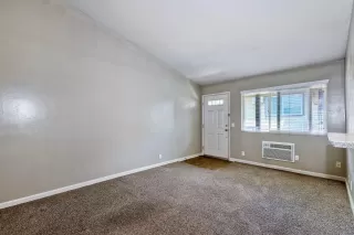 Photo #5: 250035807 Listing 