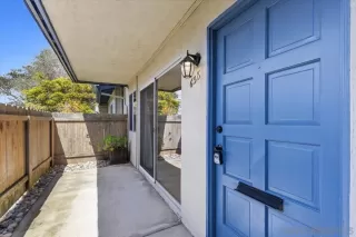 Photo #3: 250035811 Listing