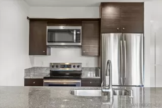 Photo #6: 250035811 Listing