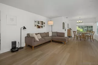 Photo #3: 250035822 Listing 