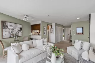 Photo #5: 250035827 Listing