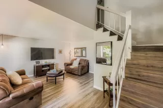 Photo #6: 250035833 Listing