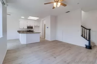 Photo #3: 250035842 Listing 