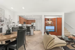 Photo #6: 250035857 Listing