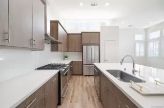 Photo #3: 250035865 Listing