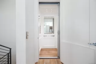 Photo #4: 250035865 Listing