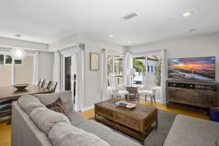 Photo #2: 250035878 Listing 