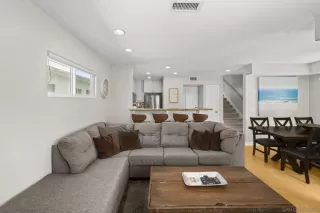 Photo #4: 250035878 Listing 