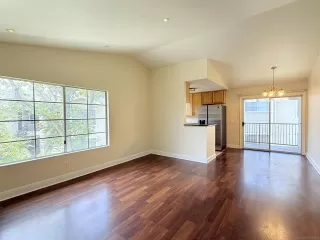 Photo #1: 250035884 Listing 