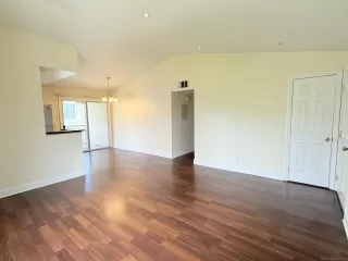 Photo #3: 250035884 Listing 