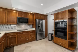 Photo #6: 250035885 Listing 