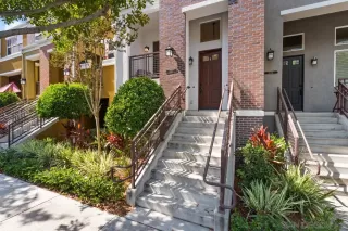 More Details about MLS # 250035930 : 4880 PARAMOUNT DR