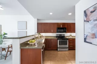 Photo #5: 250035931 Listing 