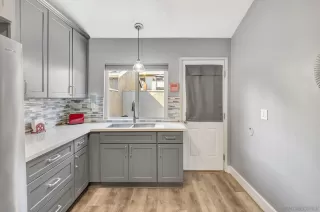 Photo #3: 250035955 Listing 