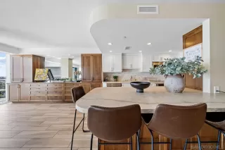 Browse active condo listings in LA PERLA