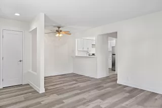 Photo #2: 250035976 Listing 