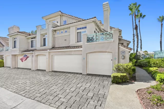 MLS: 250036002 Condo For Sale