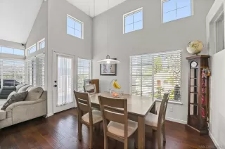 Photo #5: 250036002 Listing