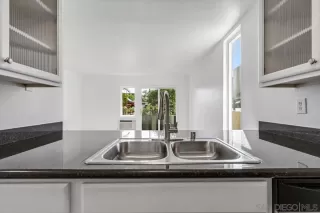 Photo #4: 250036007 Listing 