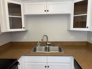 Photo #5: 250036061 Listing