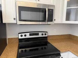 Photo #6: 250036061 Listing