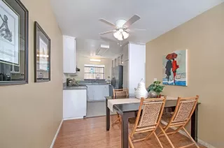 Photo #5: 250036073 Listing