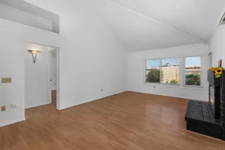 Photo #6: 250036080 Listing 