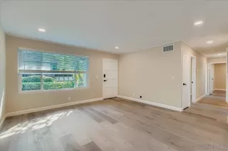 Photo #3: 250036116 Listing