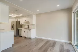 Photo #6: 250036116 Listing