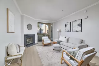 Photo #1: 250036125 Listing