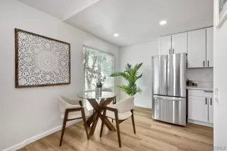 Photo #4: 250036144 Listing