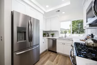 Photo #5: 250036172 Listing 