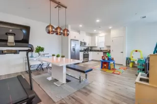 Photo #5: 250036196 Listing 