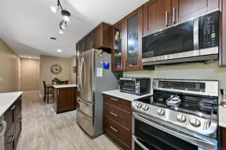 Photo #5: 250036241 Listing 