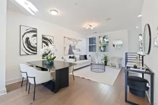 Photo #1: 250036302 Listing