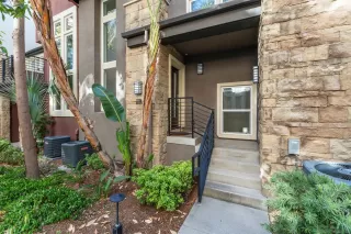 Photo #5: 250036302 Listing