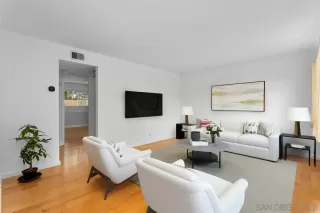 Photo #6: 250036319 Listing