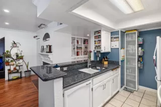 Photo #6: 250036378 Listing 