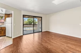 Photo #5: 250036381 Listing 