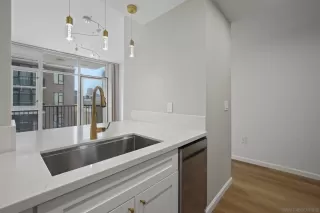 Photo #3: 250036415 Listing