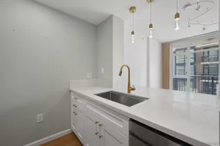 Photo #4: 250036415 Listing