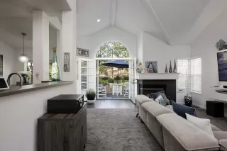 Photo #2: 250036425 Listing 