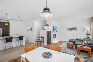 Photo #6: 250036474 Listing