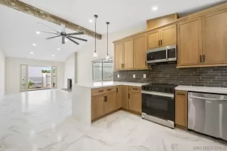 Photo #4: 250036537 Listing 