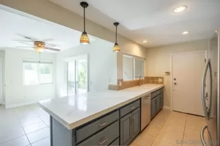 Photo #1: 250036547 Listing