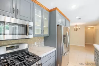 Photo #2: 250036547 Listing