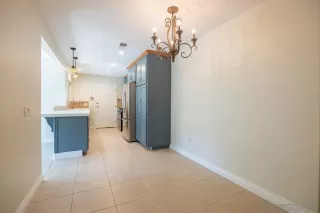 Photo #5: 250036547 Listing