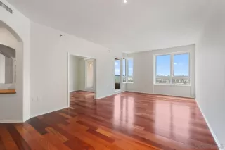 Photo #3: 250036552 Listing 