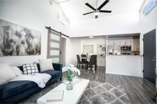 Photo #3: 250036591 Listing 