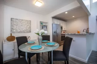 Photo #4: 250036591 Listing 